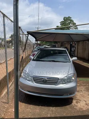 Toyota Corolla LE 2005 Silver