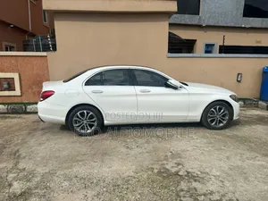 Mercedes-Benz C300 2016 White