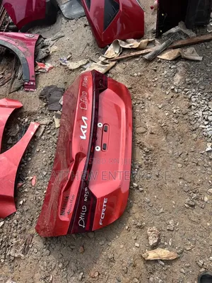 Kia Carato 2022 Complete Boot