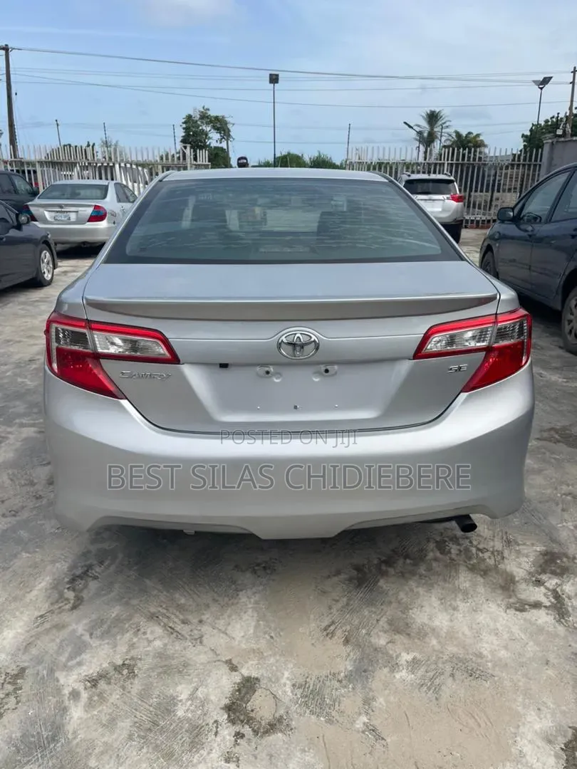 Toyota Camry 2013 Silver