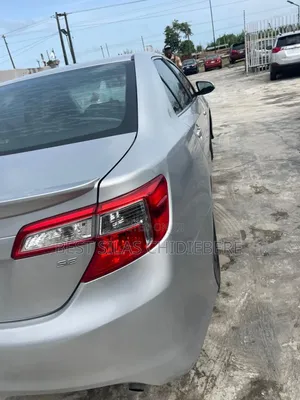 Toyota Camry 2013 Silver