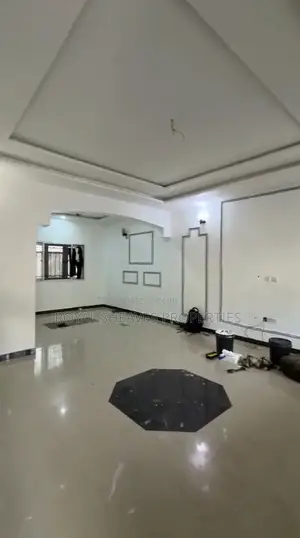 3bdrm Apartment in Eneka for rent