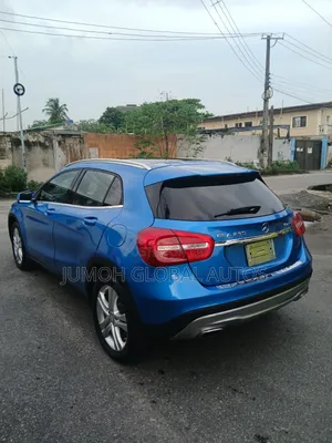Mercedes-Benz GLA 250 2015 Blue