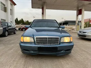 Mercedes-Benz C230 2004 Blue