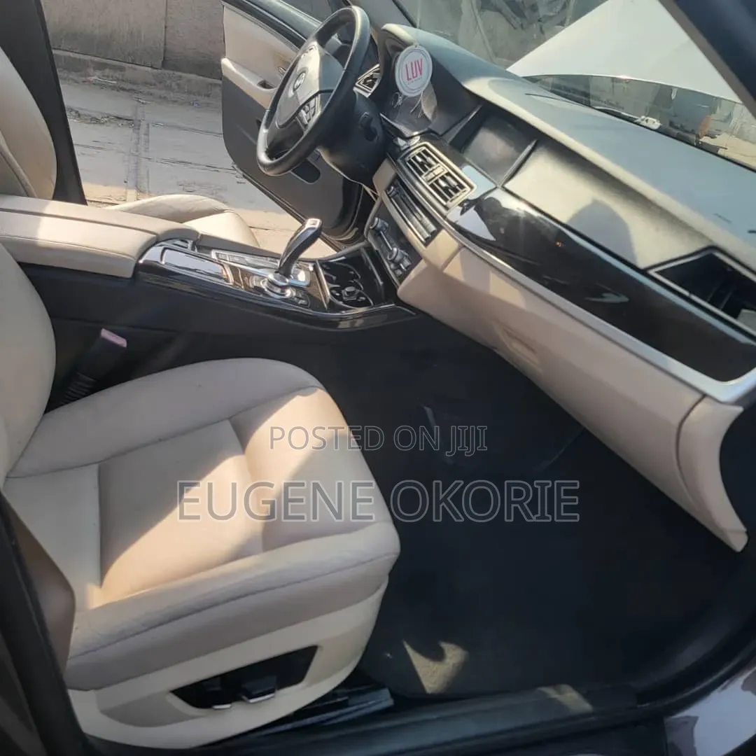 BMW 530i 2013 Gray