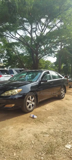 Toyota Camry XLE 4dr Sedan (2.4L 4cyl 4A) 2004 Black