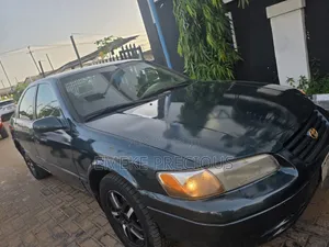 Toyota Camry Automatic 1999 Green