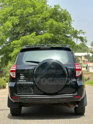 Toyota RAV4 2011 Black