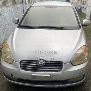 Hyundai Accent 1.6 CDX Automatic 2003 Silver