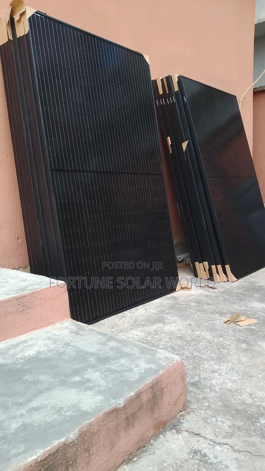 500watts All Black Solar Panel