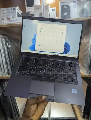 Laptop Dell Latitude 5400 8GB Intel Core i5 SSD 256GB