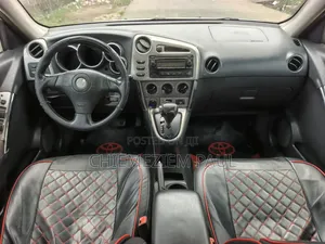 Toyota Matrix XR Hatchback AWD (1.8L 4cyl 4A) 2006 Silver