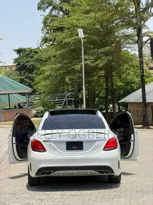 Mercedes-Benz C450 2016 White
