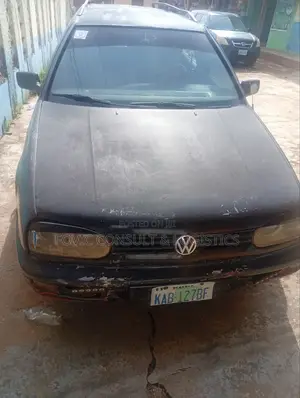 Volkswagen Golf 1999 Black
