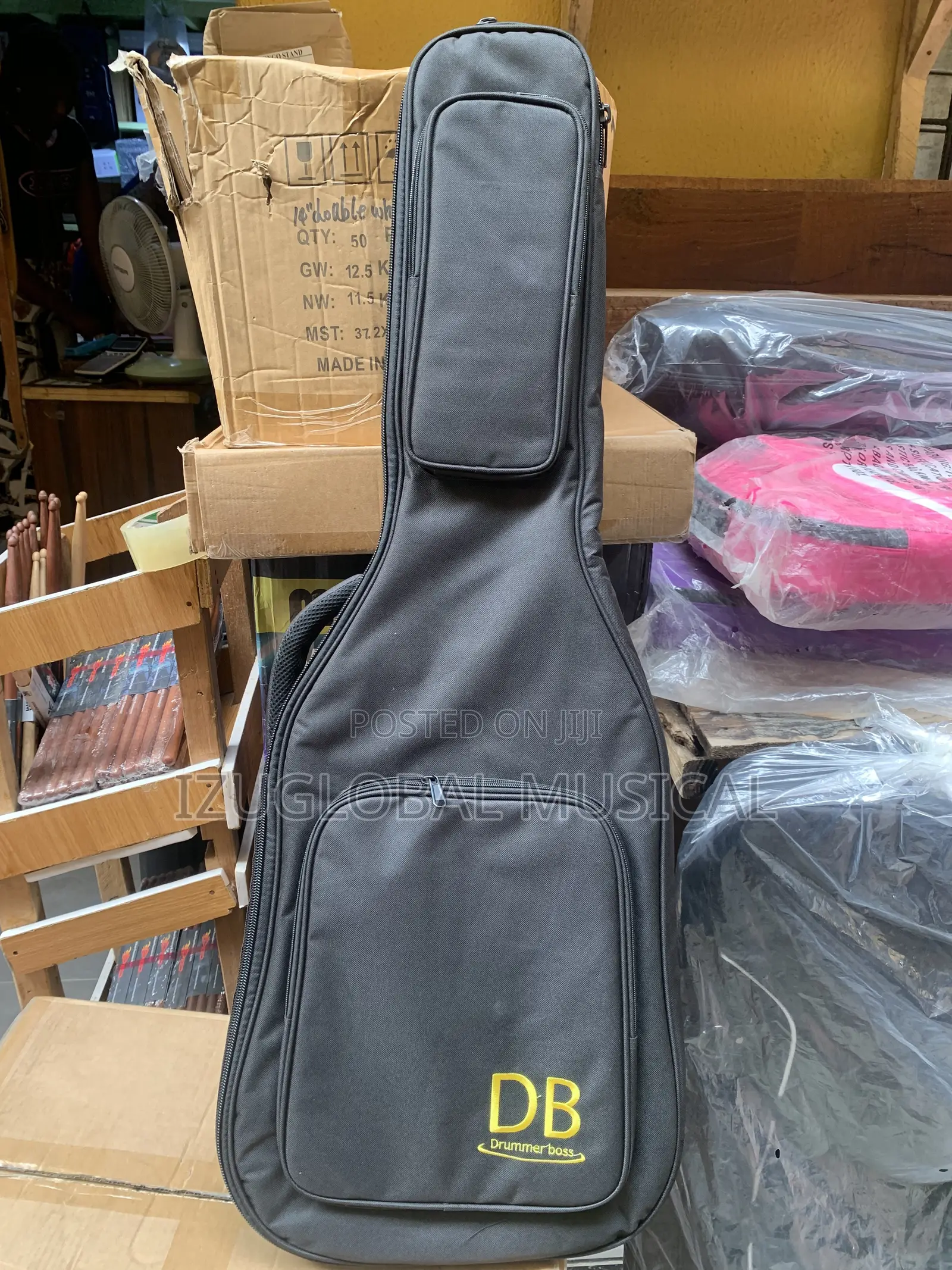 Db Professional Bass Guitar Bag