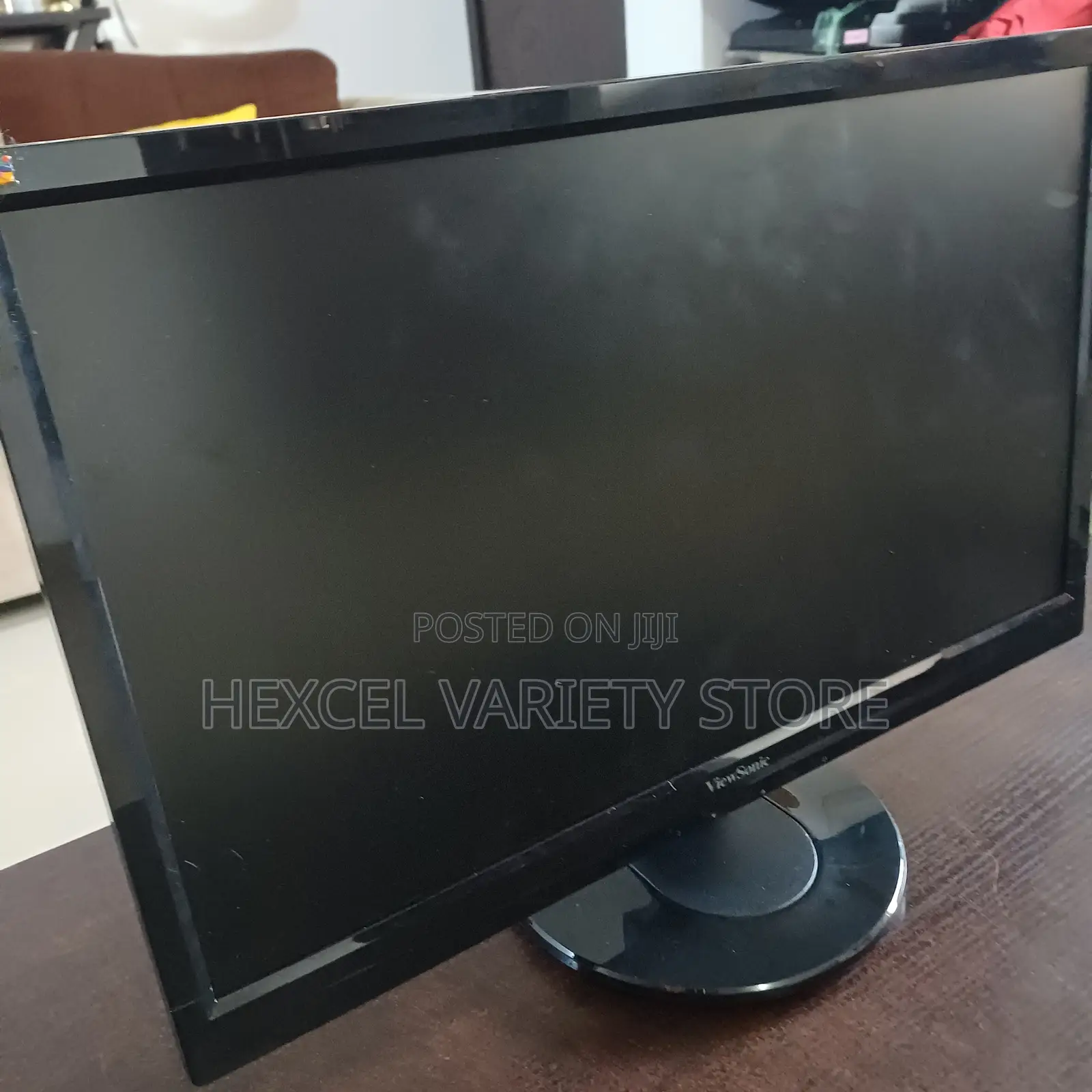 Viewsonic Desktop Computer - 22 Inch