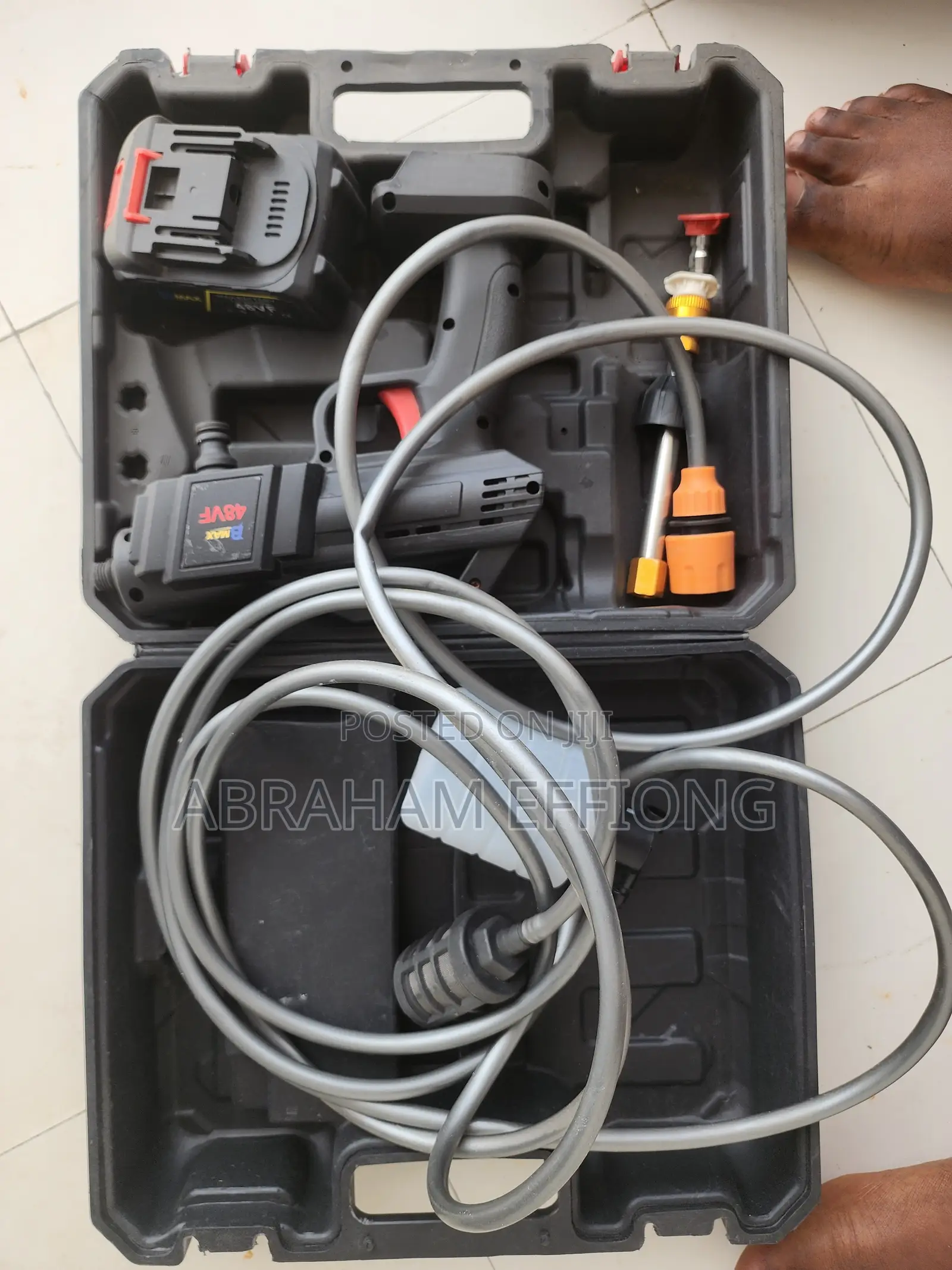 Rechargable Pressure Washer