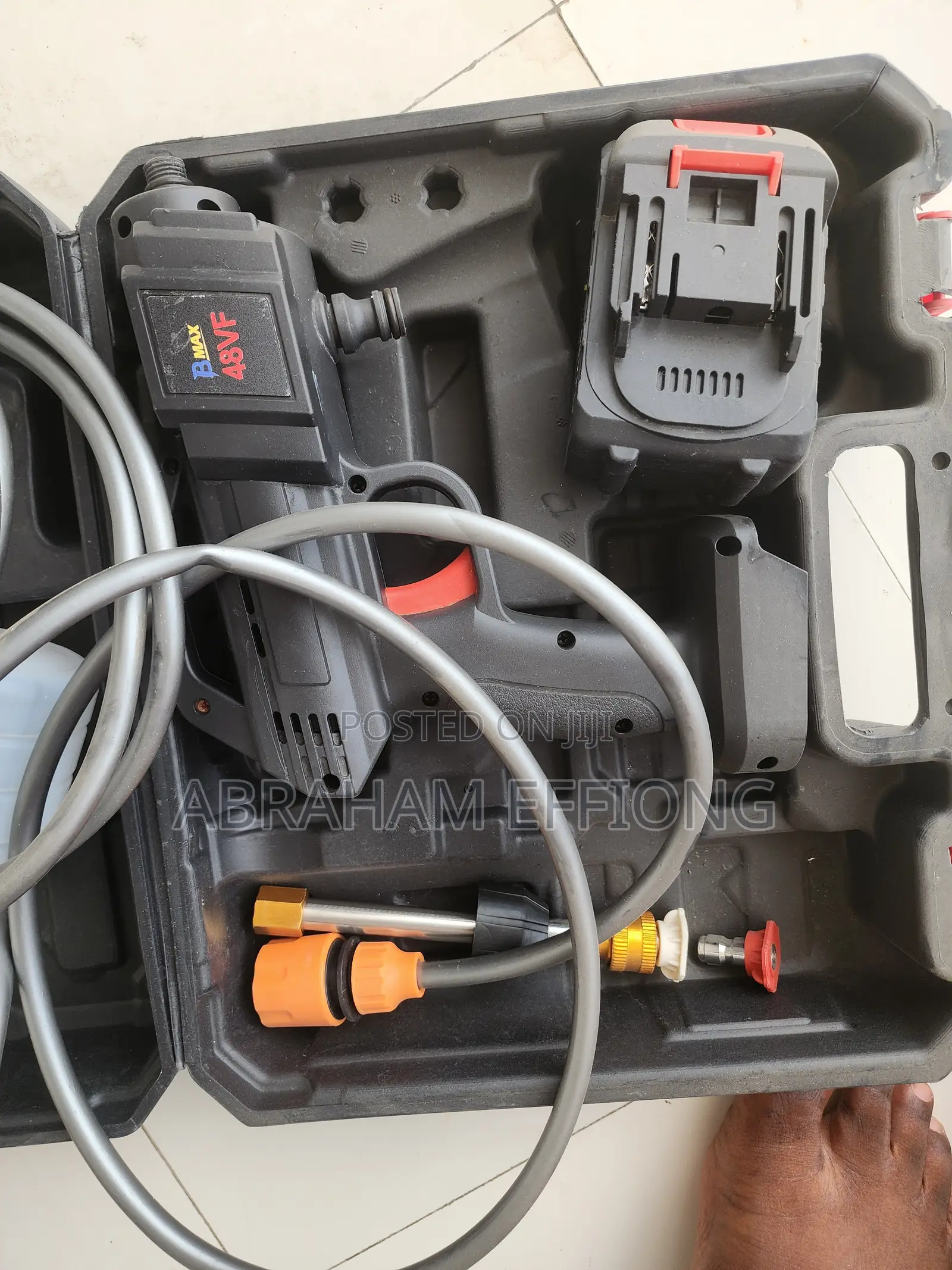 Rechargable Pressure Washer