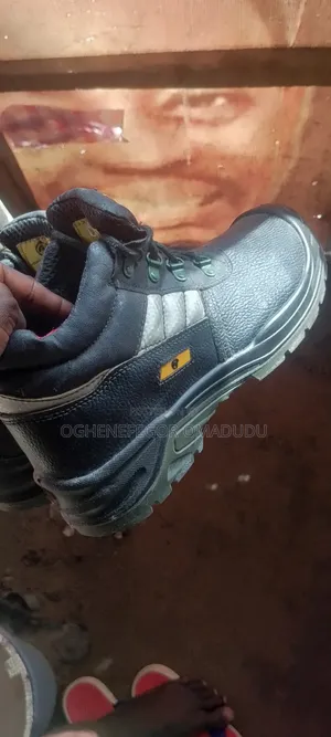 Safety Boots