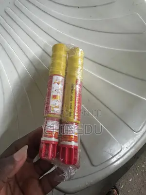 Red Hand Flare