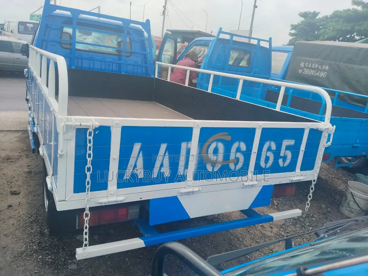 Mitsubishi Delica 2014 Blue