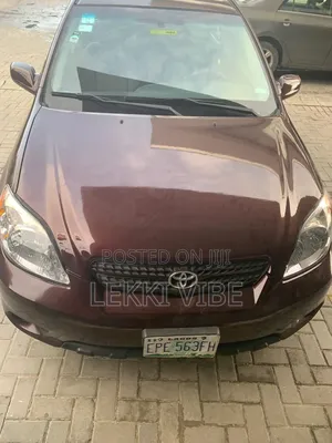 Toyota Matrix Hatchback 1.8 16V AWD 2007 Red
