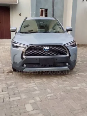 Toyota Corolla Cross Hybrid 2023 Gray
