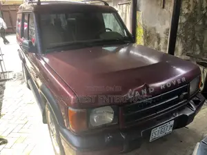 Land Rover Discovery Series II Leather AWD 2000 Red