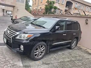 Lexus LX 570 AWD 2017 Black