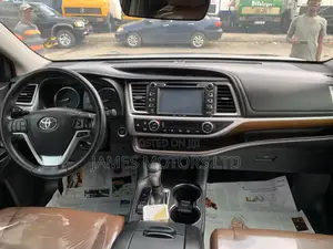 Toyota Highlander 2018 Black