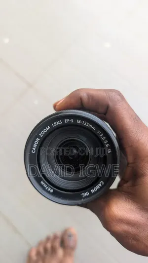 Canon 7d Mark Ii With 18-135mm Lens