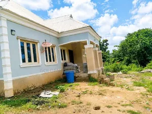 4bdrm Bungalow in Ilawe for sale