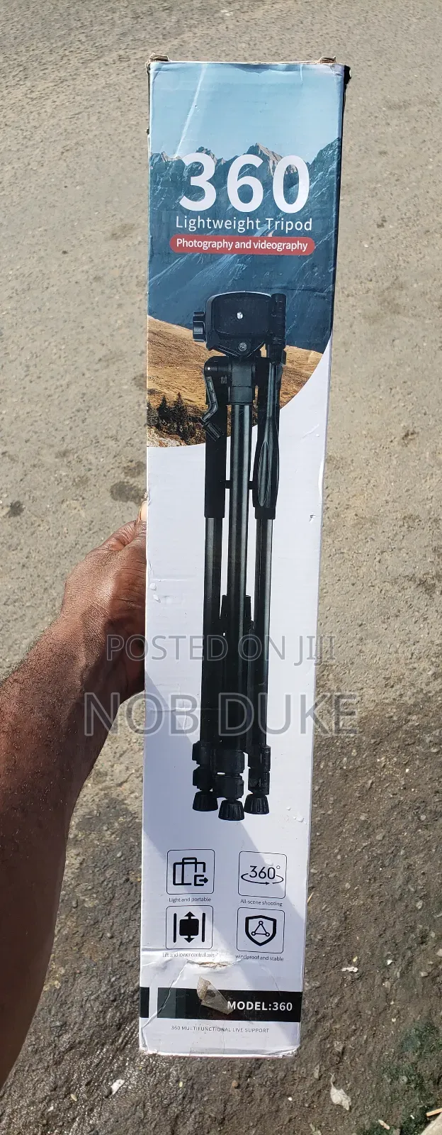 360 Rotating Tripod Stand