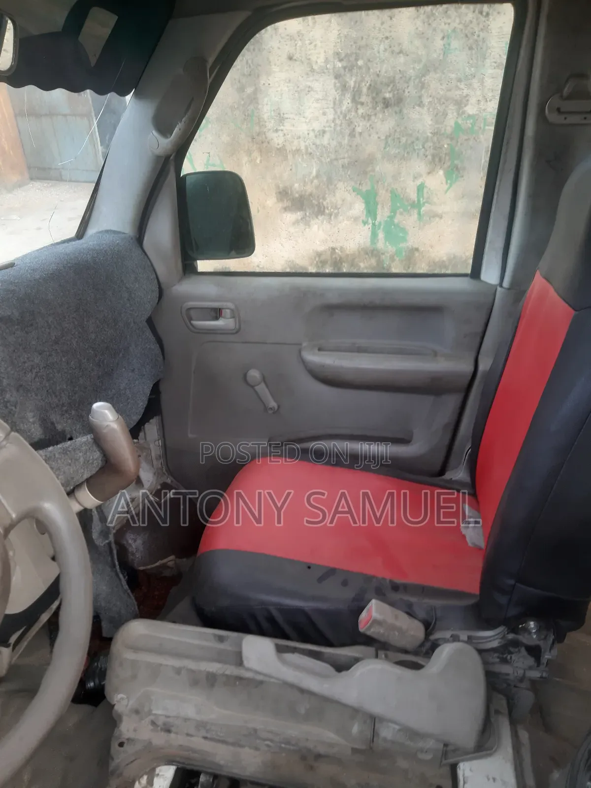 Suzuki APV Minibus 2010 White