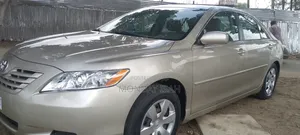 Toyota Camry 2007 Gold