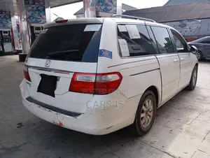 Honda Odyssey 2007 White