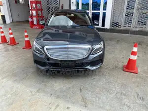 Mercedes-Benz C300 2015 Gray