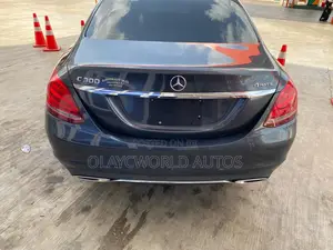 Mercedes-Benz C300 2015 Gray