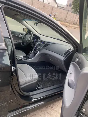 Hyundai Sonata 2014 Black
