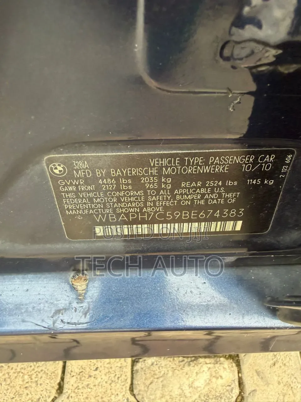 BMW 320i 2011 Blue