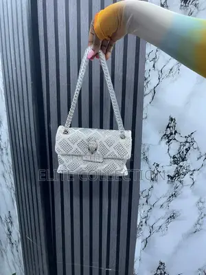 Kurt Geiger Luxury Bag Available in 3 Pretty Colours Premium Luxury