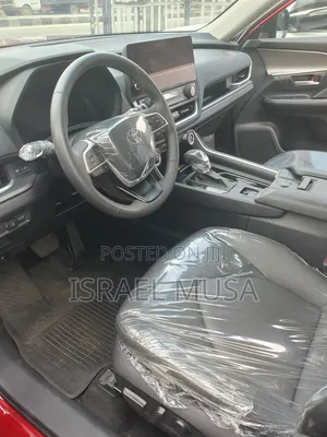Toyota Highlander 2024 Red