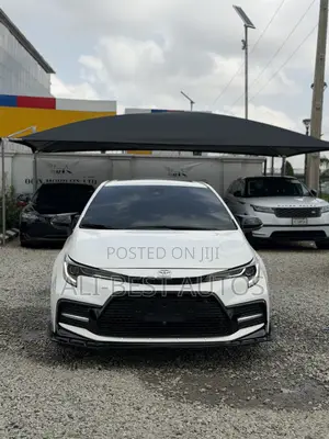 Toyota Corolla 2022 White