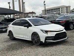 Toyota Corolla 2022 White