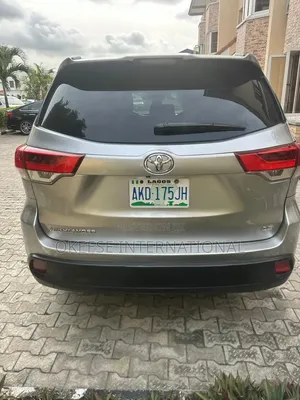 Toyota Highlander 2014 Silver