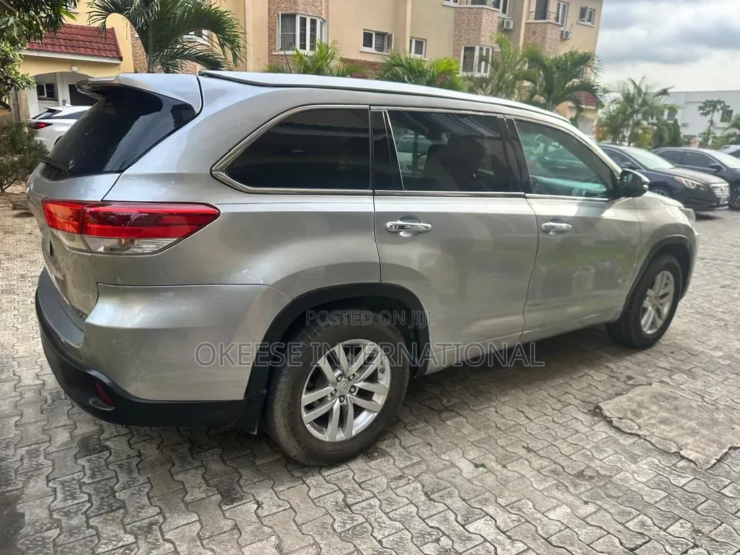 Toyota Highlander 2014 Silver