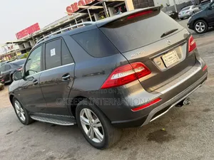 Mercedes-Benz M Class 2012 Black