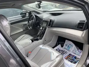 Toyota Venza 2014 Gray