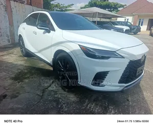 Lexus RX 350 Luxury 2025 White