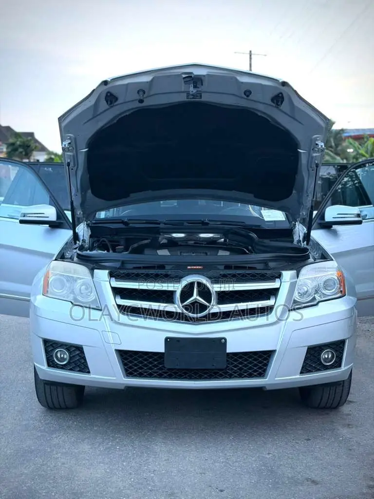 Mercedes-Benz GLK-Class 2011 Silver